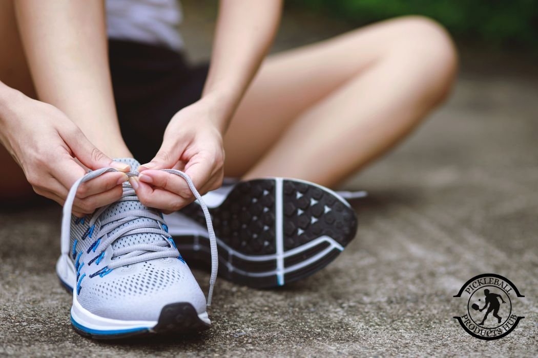 Choosing the correct pickleball shoes